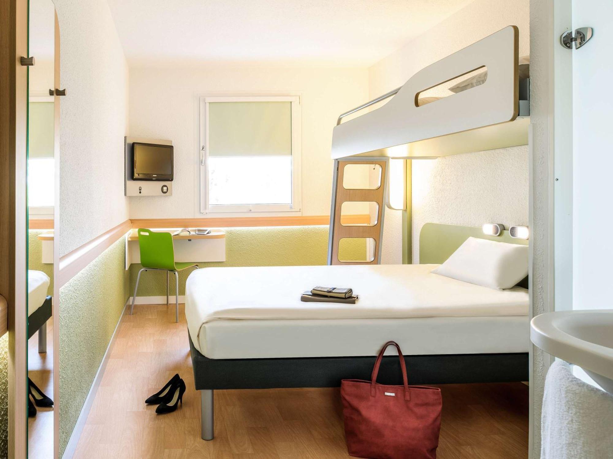 ibis budget Roye Roye  Buitenkant foto
